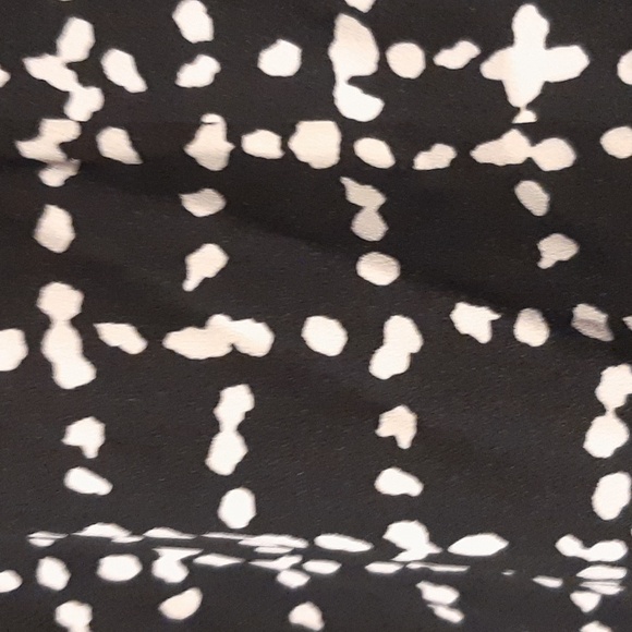 Ann Taylor Sleeveless Blouse Womens Large - Picture 2 of 3